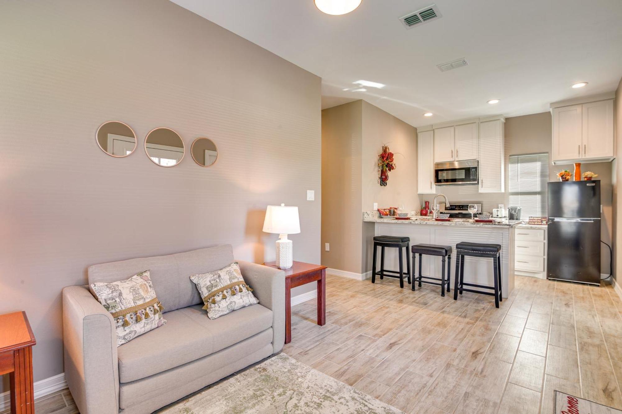 Pet-Friendly Brownsville Apartment With Yard! Kültér fotó