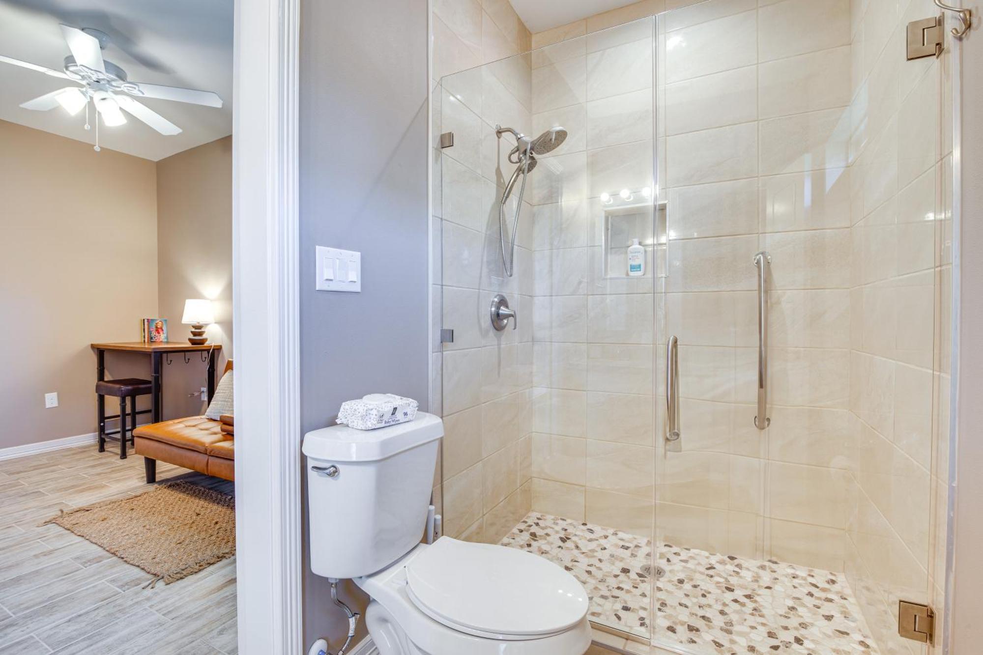 Pet-Friendly Brownsville Apartment With Yard! Kültér fotó