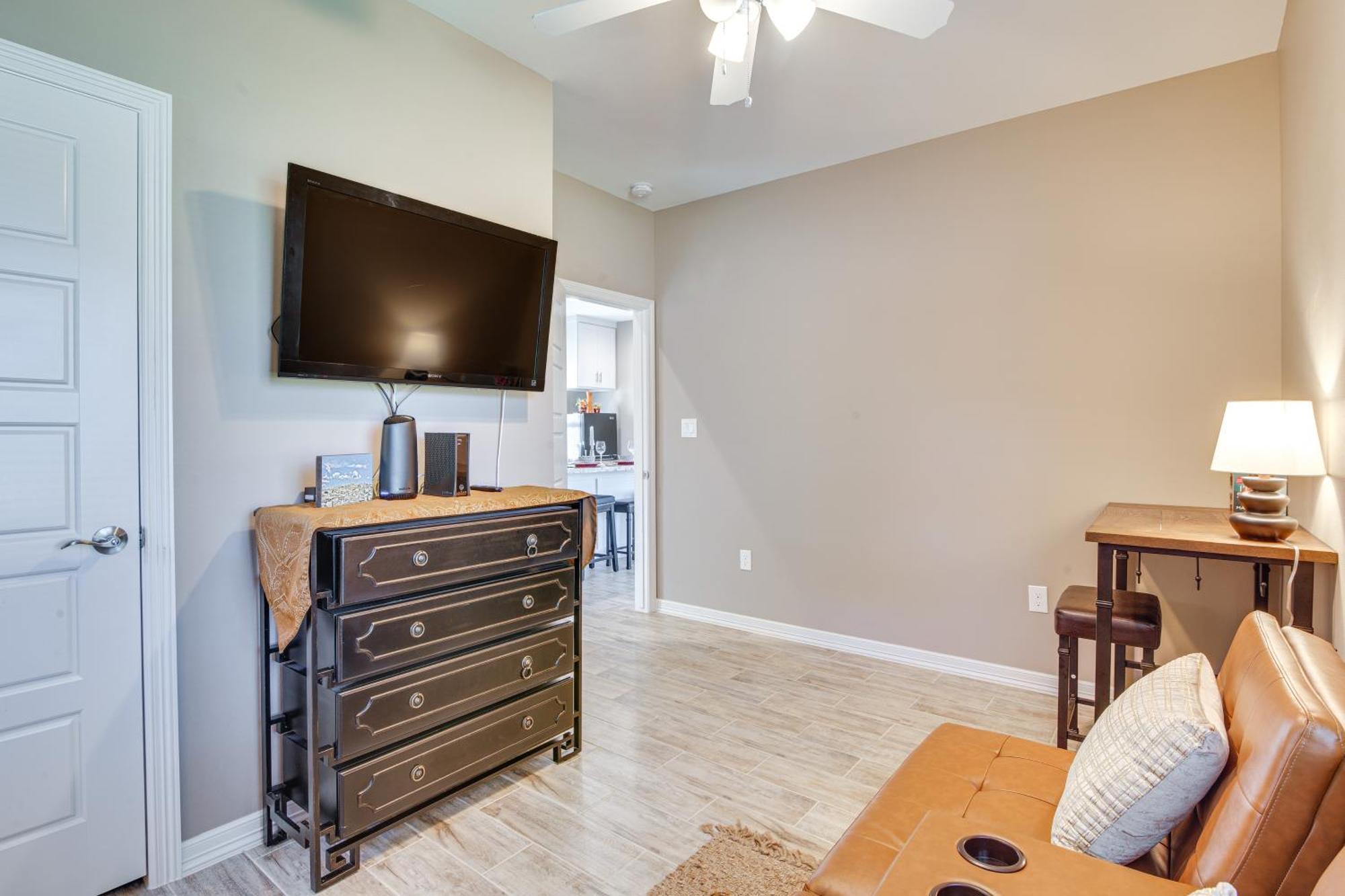 Pet-Friendly Brownsville Apartment With Yard! Kültér fotó